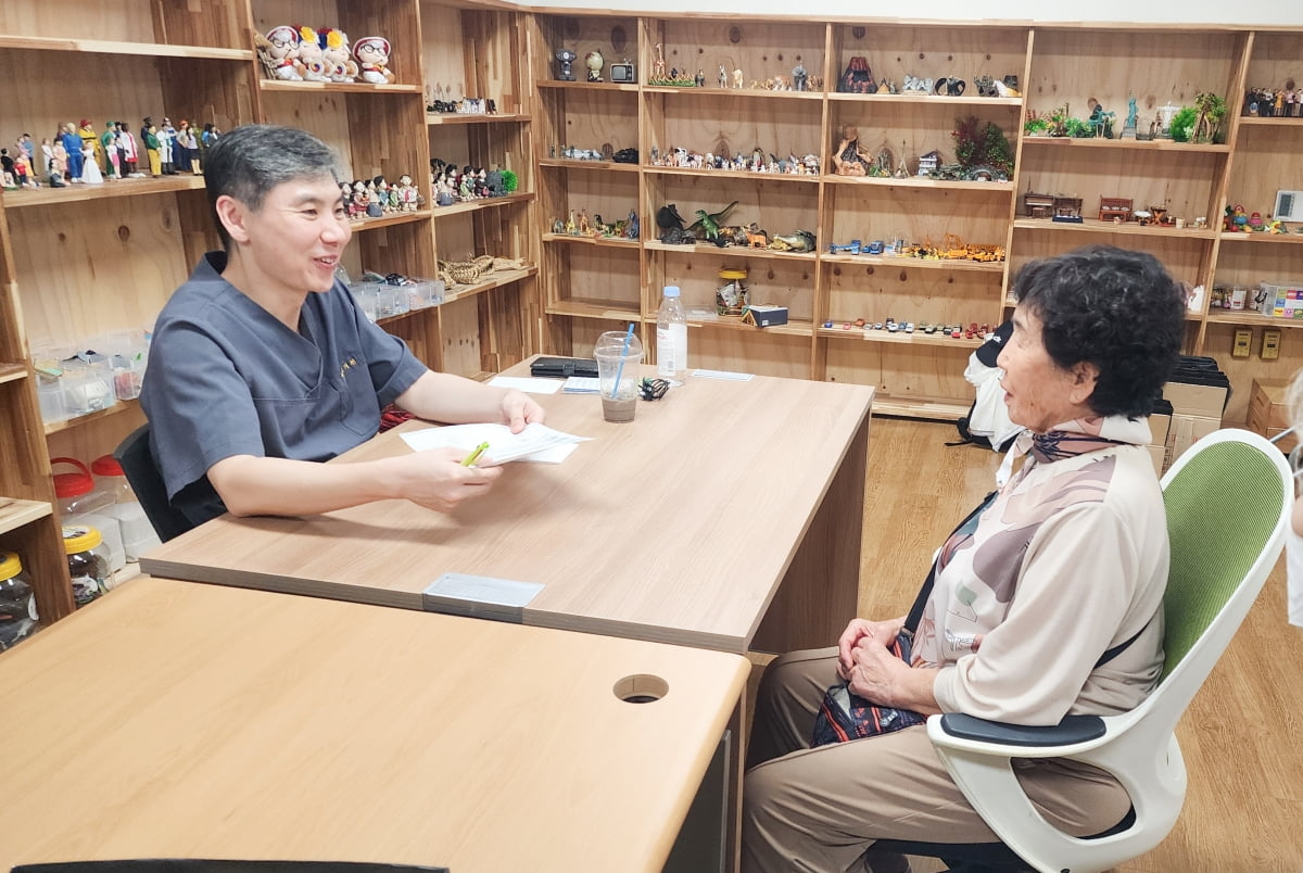 帕尔默：出名后生活变化很大；看到很多人模仿我的庆祝动作很好