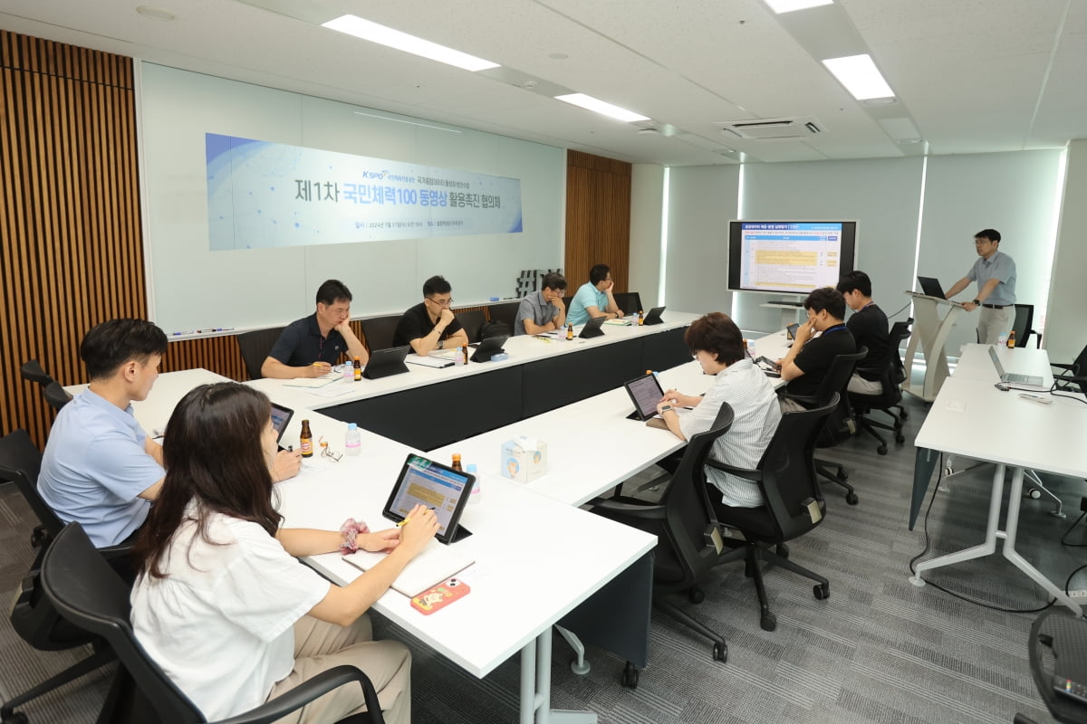 龙赛罗：我观看皇马一月比赛缓解心情；建议姆巴佩看《阿拉丁》