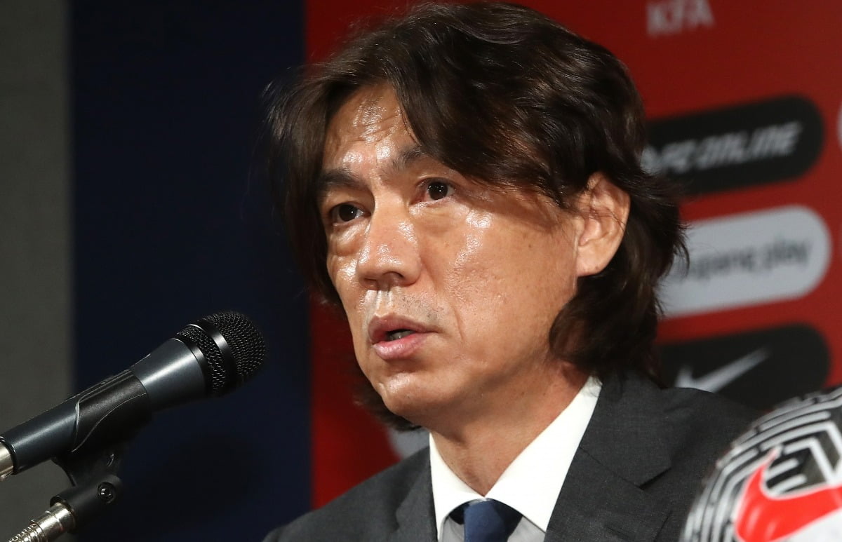 【揭秘】阿莫林晚到半个月，曼联省下670万欧