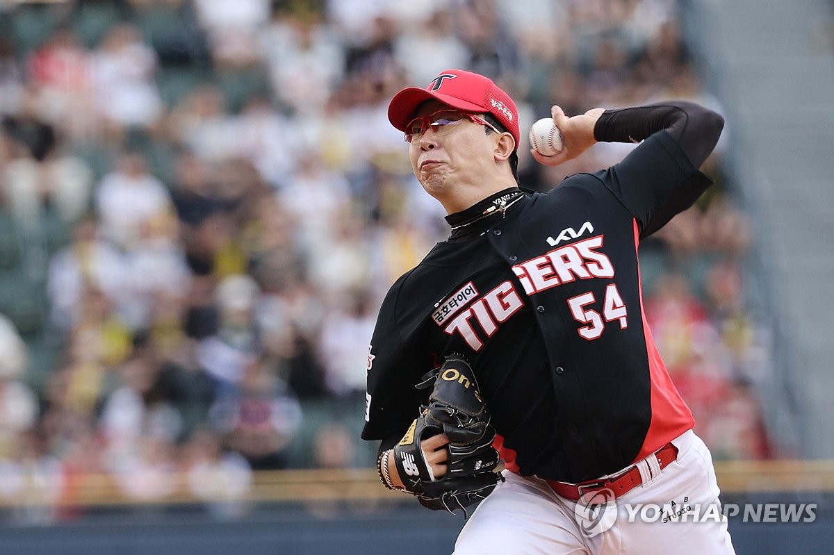 西媒预测巴萨vs莱加内斯首发：莱万、亚马尔领衔，拉菲尼亚或替补待命