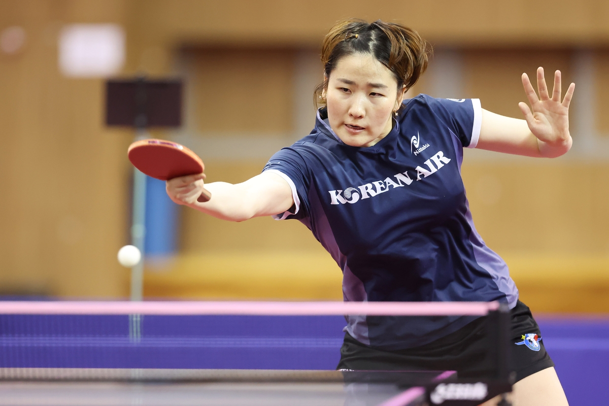 阿莫林也是曼城计谋曼联此前正是击败曼城 签回C罗、引进桑切斯