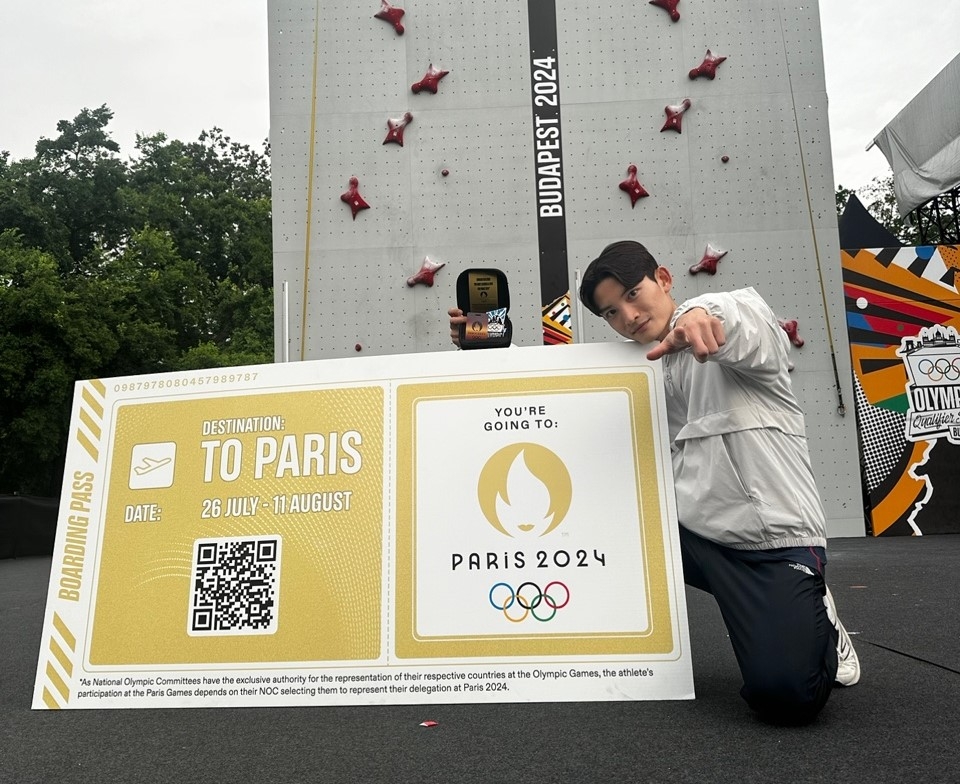 阿达拉比奥尤谈关键封堵：作为后卫，我们热衷于保持零封