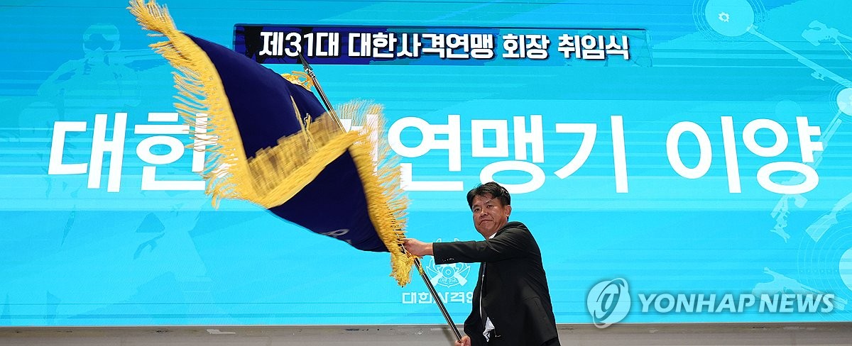 哈登生涯得分突破26000分 为史上第20位达成此成就的NBA球员