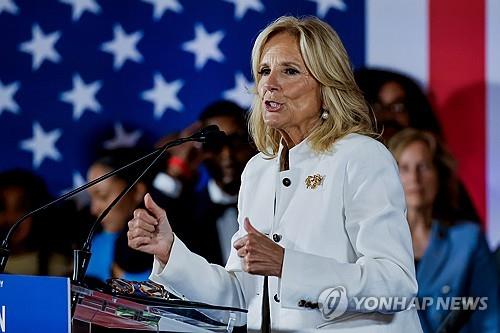 记者：恩佐十天前提出分手，阿根廷队内却以为是女方的原因